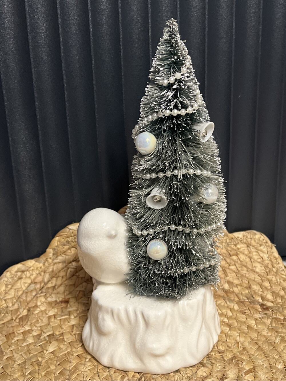 Ceramic White Bird On Tree Stump Bottle Brush Tree Glass Ornaments & Bells Snow